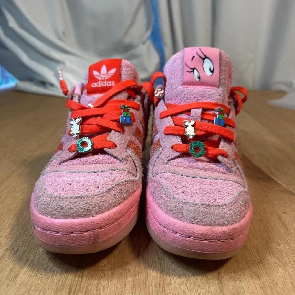 Adidas Forum Low The Grinch Pink Fuzzy Red Stripes Women's Size 8 - Picture 2 of 8